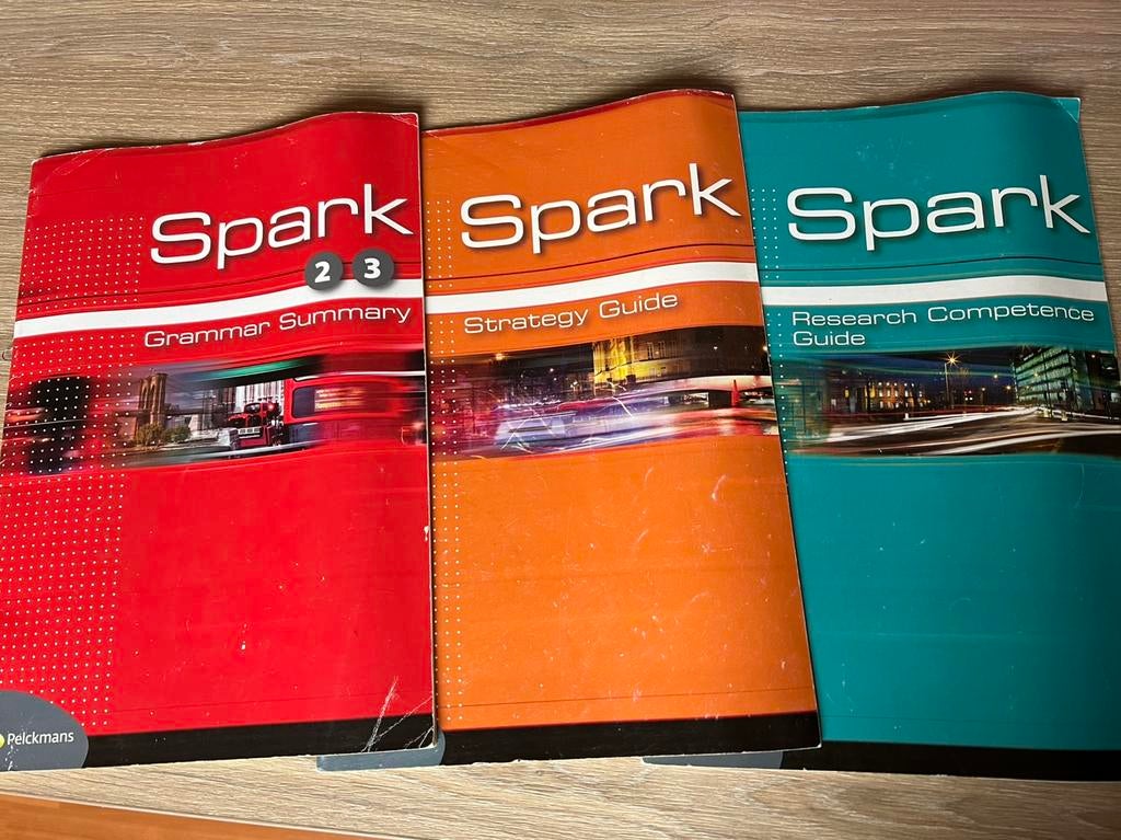 3 boeken van Spark, Ophalen