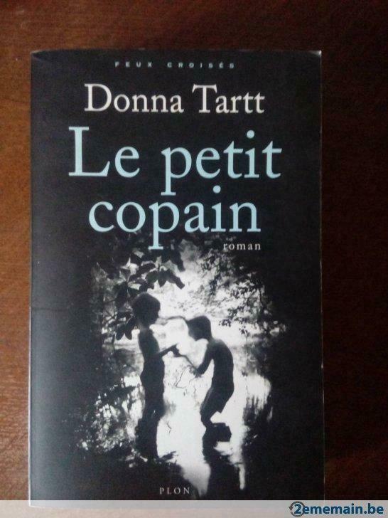 Le petit copain, Donna Tartt, Utilisé