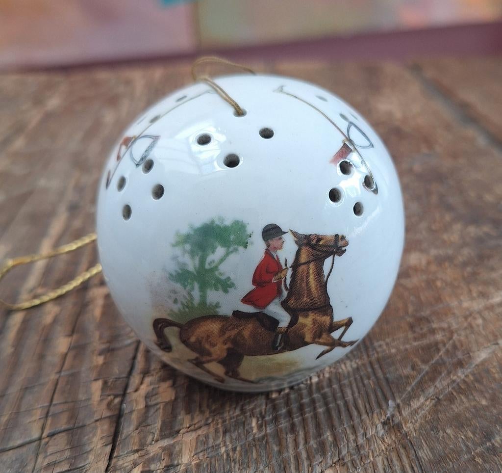 pomander, Angleterre, Enlèvement ou Envoi