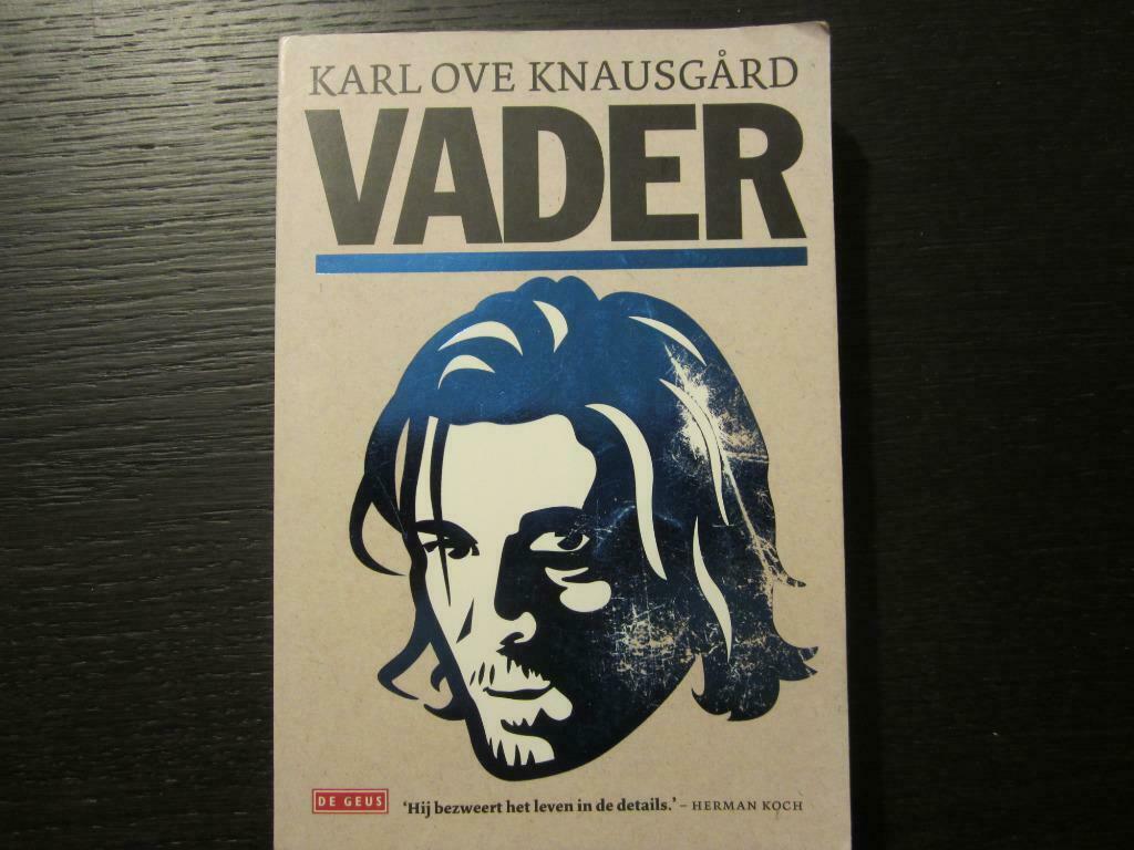 Vader  ( Karl Ove Knausgard ), Boeken, Ophalen of Verzenden, Zo goed als nieuw