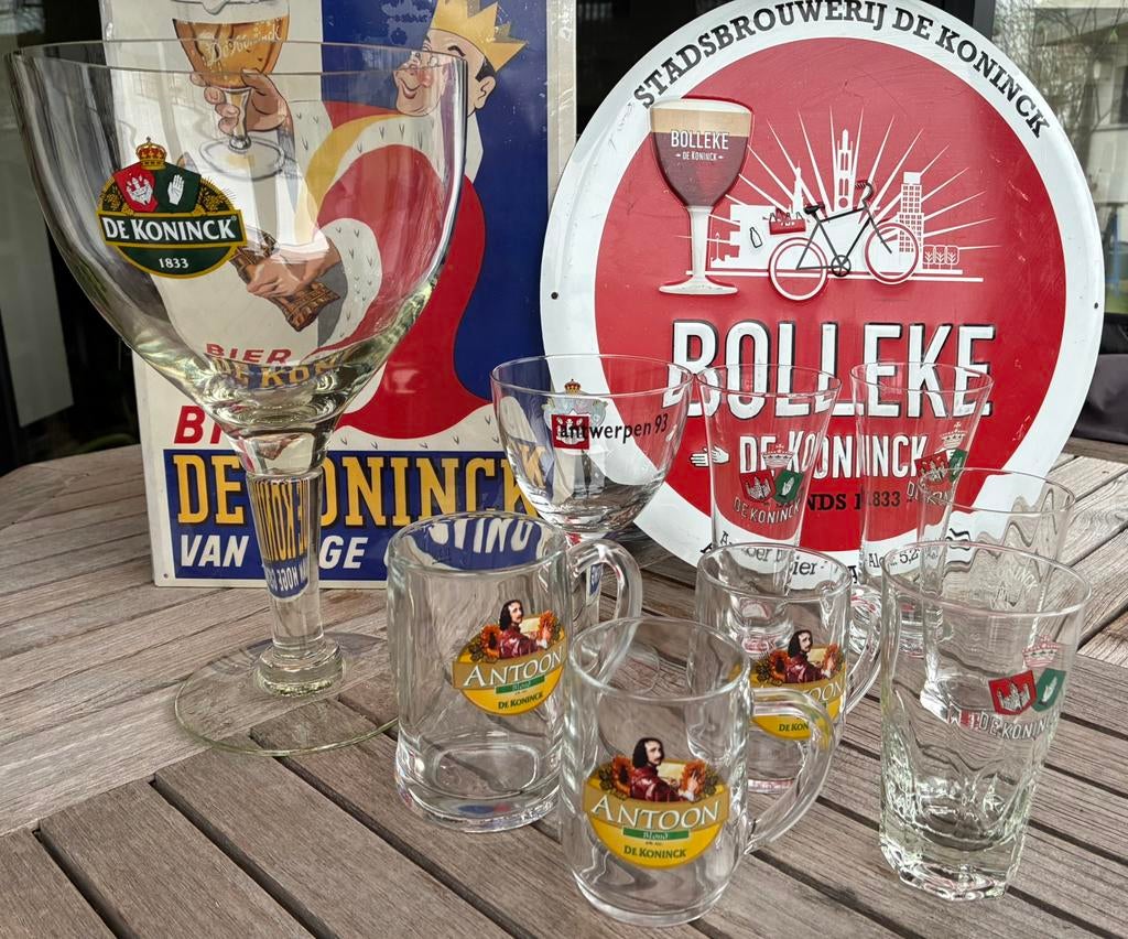 Lotje De Koninckglazen + 1 bordje, Ophalen of Verzenden, Gebruikt, Reclamebord