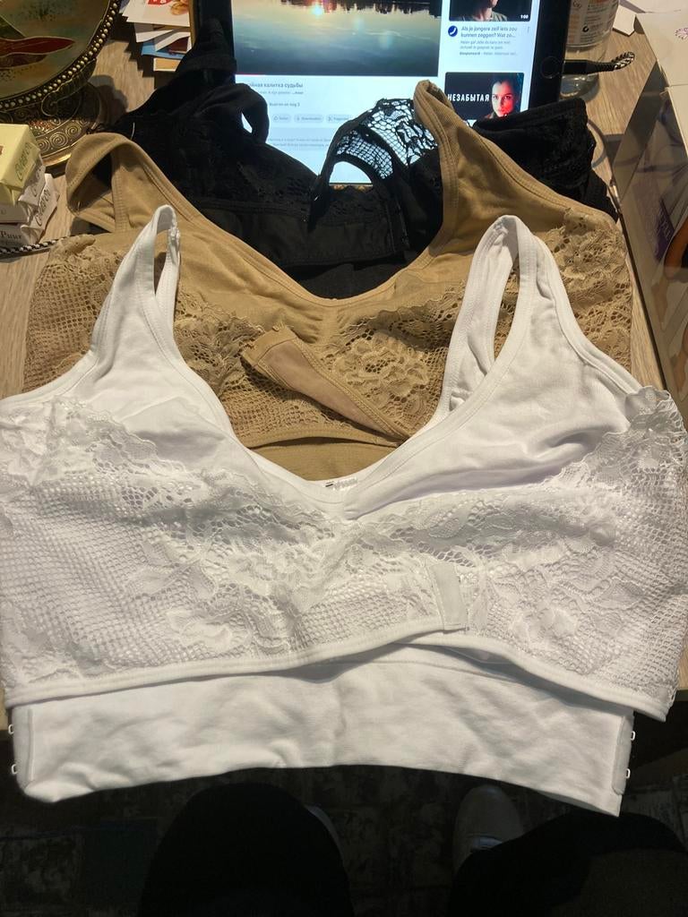 Ensemble 3 soutiens-gorge, soutien-gorge Comfortisse Push Up, Enlèvement ou Envoi, Comme neuf
