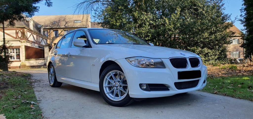 BMW 320d euro 5 ( 11.000 km), Auto's, Stof, Wit, Particulier, Dealer onderhouden