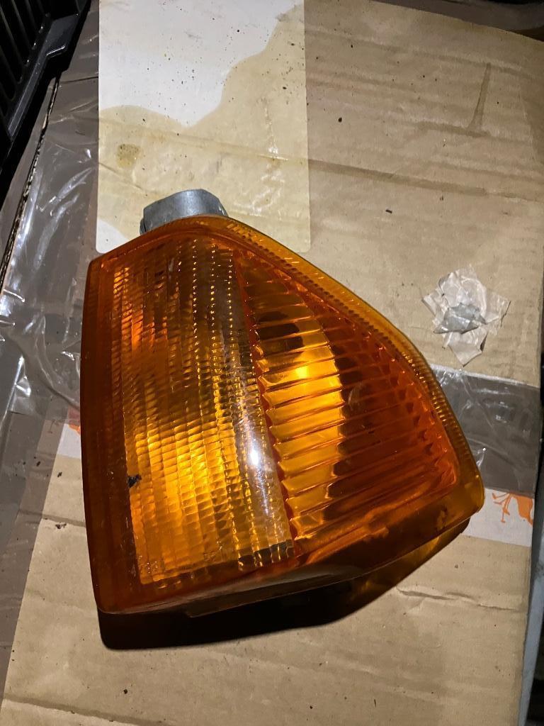 Clignotant gauche pour Ford Escort Mk3, Autos : Pièces & Accessoires, Enlèvement ou Envoi, Utilisé, Ford
