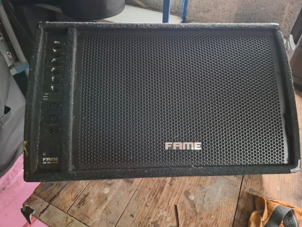 fame stagemonitor, Ophalen, Gebruikt