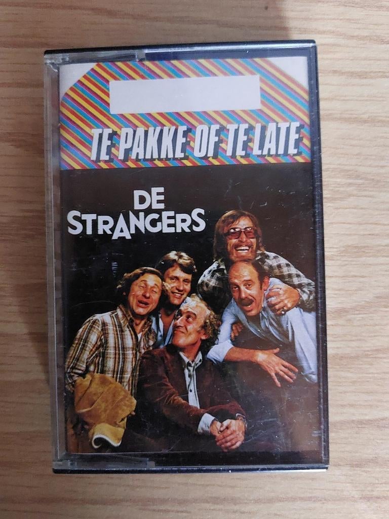 De Strangers – Te Pakke Of Te Late, Cd's en Dvd's, Cassettebandjes, Verzenden, Zo goed als nieuw