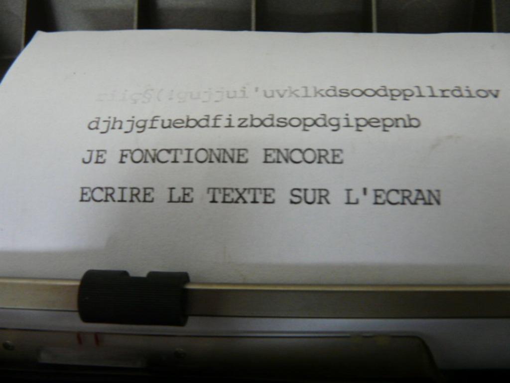 Machine à écrire, Enlèvement, Utilisé