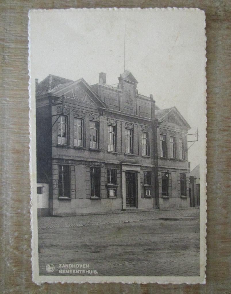 postkaarten Zandhoven gemeentehuis, post, huishoudschool, Ophalen of Verzenden, Gebouw