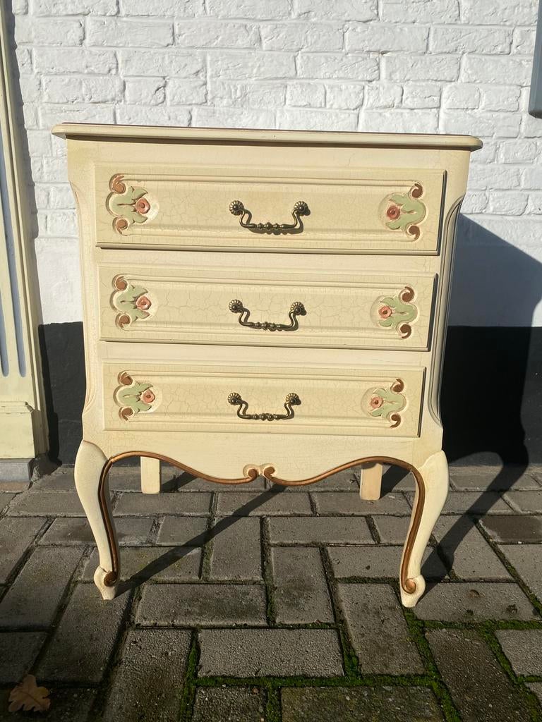 Commode ancienne, Antiquités & Art, Enlèvement