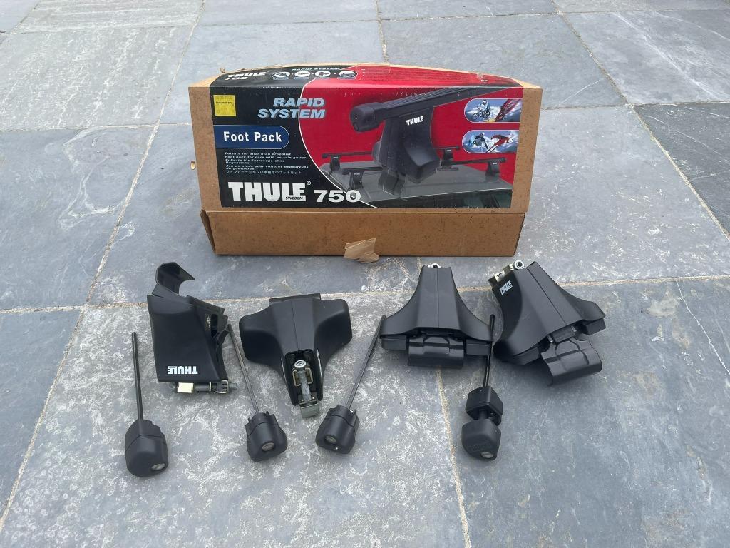 Thule 750 Rapid system Foot pack (BMW E46), Auto diversen, Dakdragers, Ophalen, Zo goed als nieuw