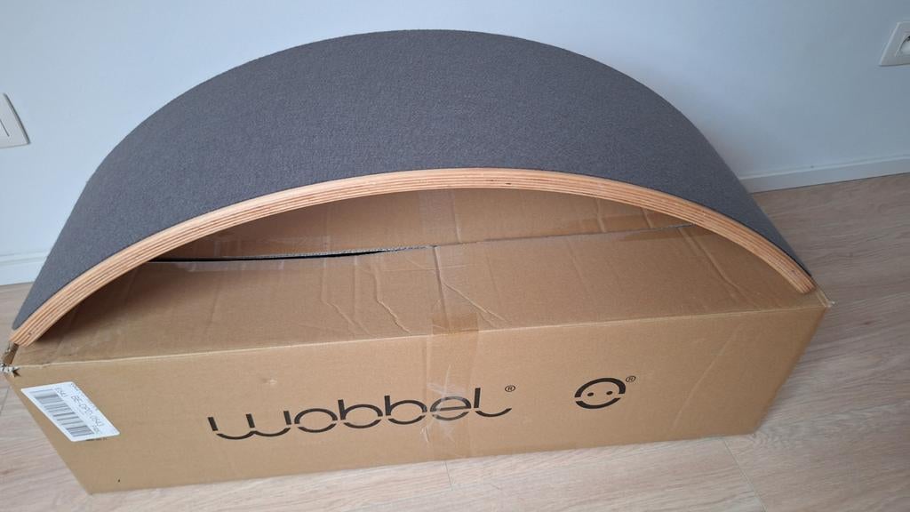 Wobbelbord large met vilt NIEUW, Enfants & Bébés, Jouets | Jouets a bascule, Enlèvement