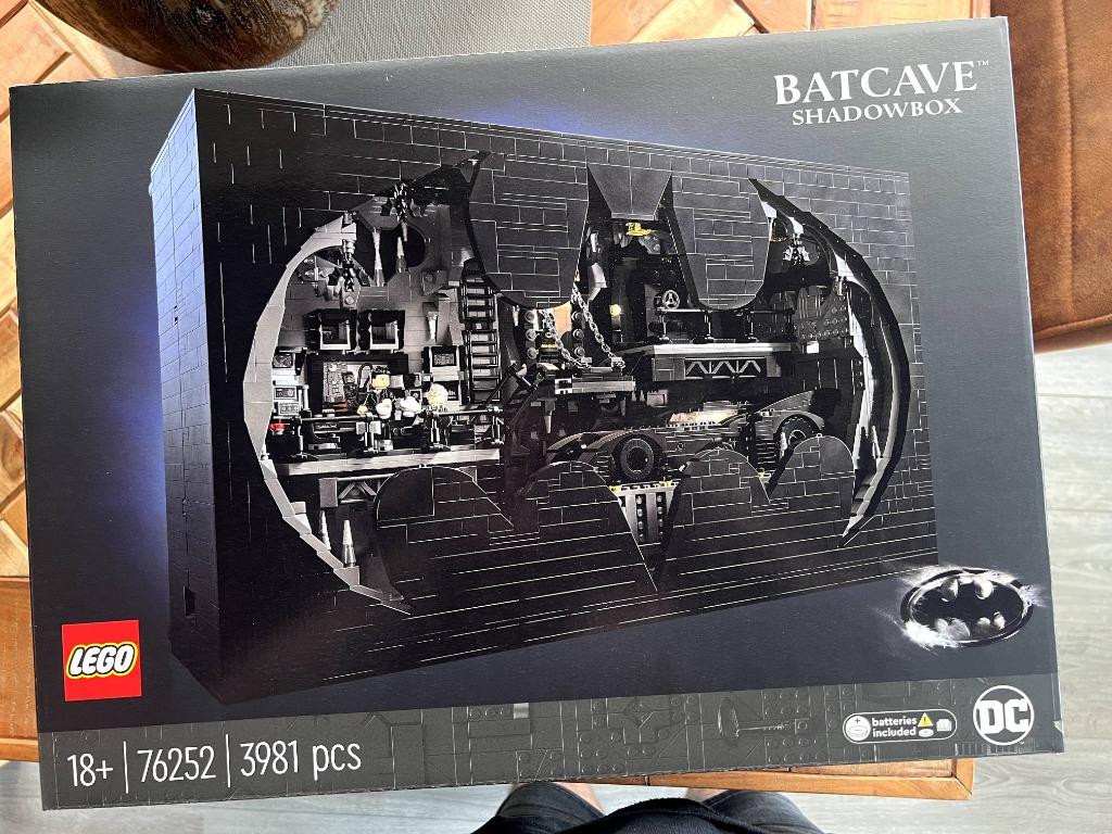 NIEUW! LEGO DC Batman 76252 - Batcave – Shadowbox, Enfants & Bébés, Jouets | Duplo & Lego, Enlèvement, Neuf, Ensemble complet