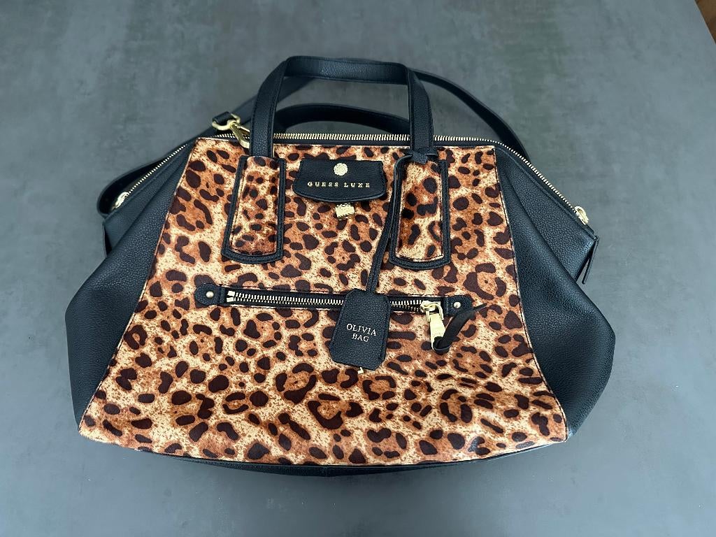 Sac à main Guess Luxe modèle Olivia Panthère, Enlèvement ou Envoi, Neuf, Noir, Sac à main