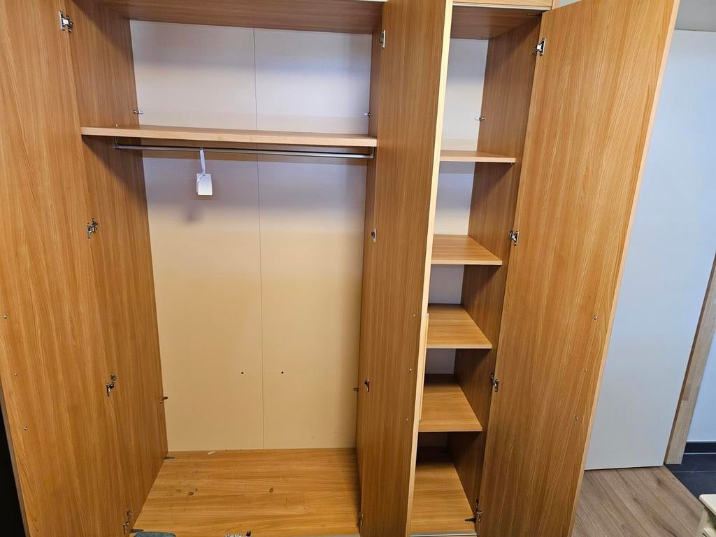 Kleerkast te koop 215x55x155, Huis en Inrichting, Kasten | Kleerkasten, Ophalen