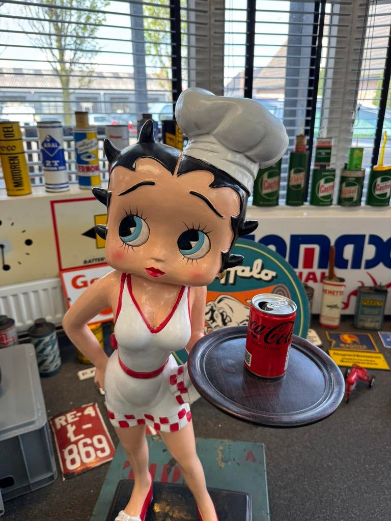Statue de serveuse Betty Boop, Enlèvement, Utilisé, Fantasy