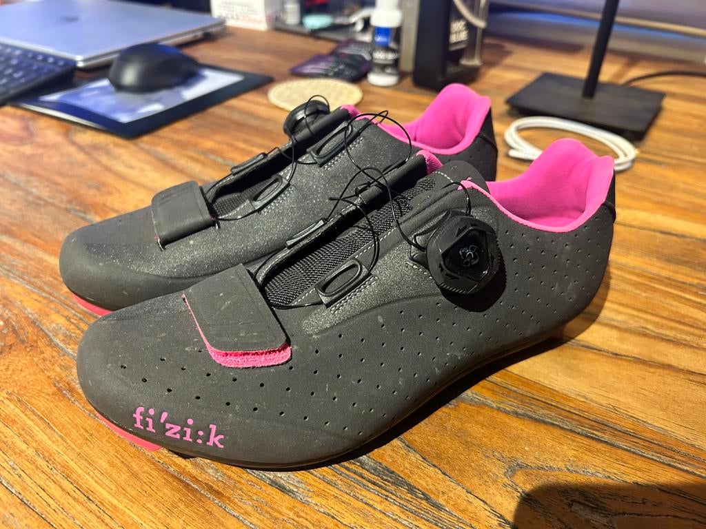 Fi’zik dames fietsschoenen maat 38, Ophalen, Zo goed als nieuw, Schoenen