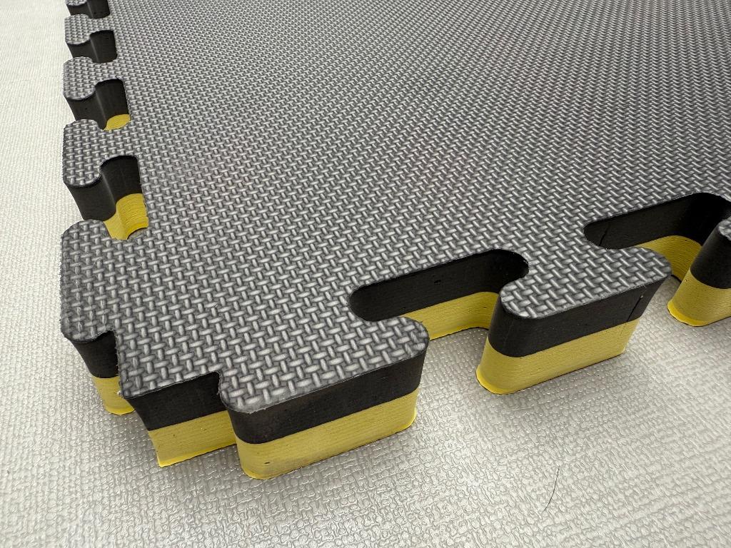 Tatamis PREMIUM 1mx1m - 4cm epaisseur. Mousse EVA Jaune/noir, Neuf, Info@kriden.be, Enlèvement ou Envoi, Belgique