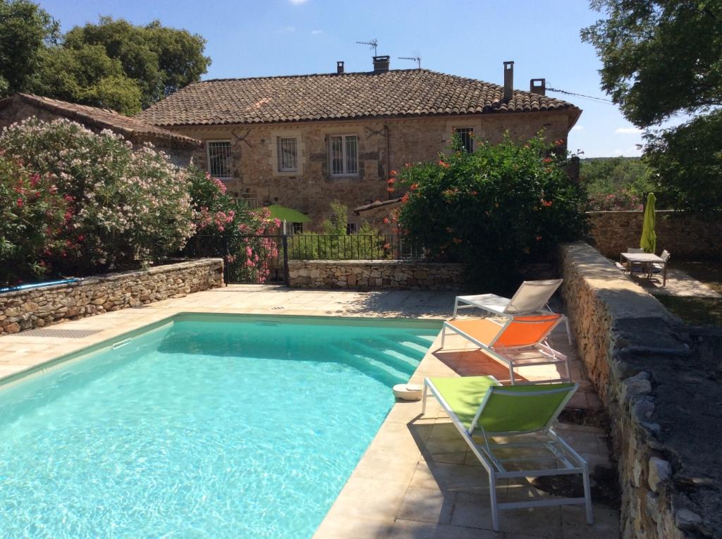 Villa met verwarmd privé zwembad Uzes te huur, Propriétaire, Maison de campagne ou Villa, 13 personnes, Campagne