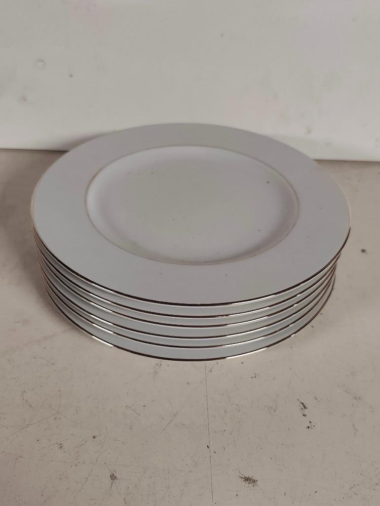 6 borden Fine Royal Porcelain - Jarolina - Studio Collection, Ophalen of Verzenden, Zo goed als nieuw, Bord(en)