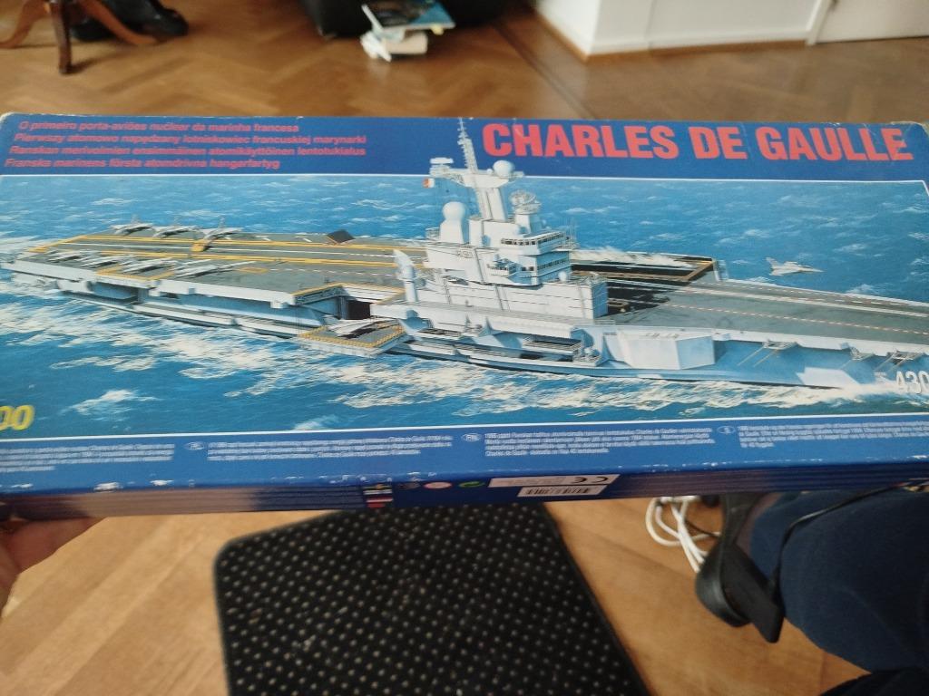 Charles de Gaulle vliegdekschip model 1:600, Ophalen of Verzenden, Zo goed als nieuw, Motorboot, Schaalmodel