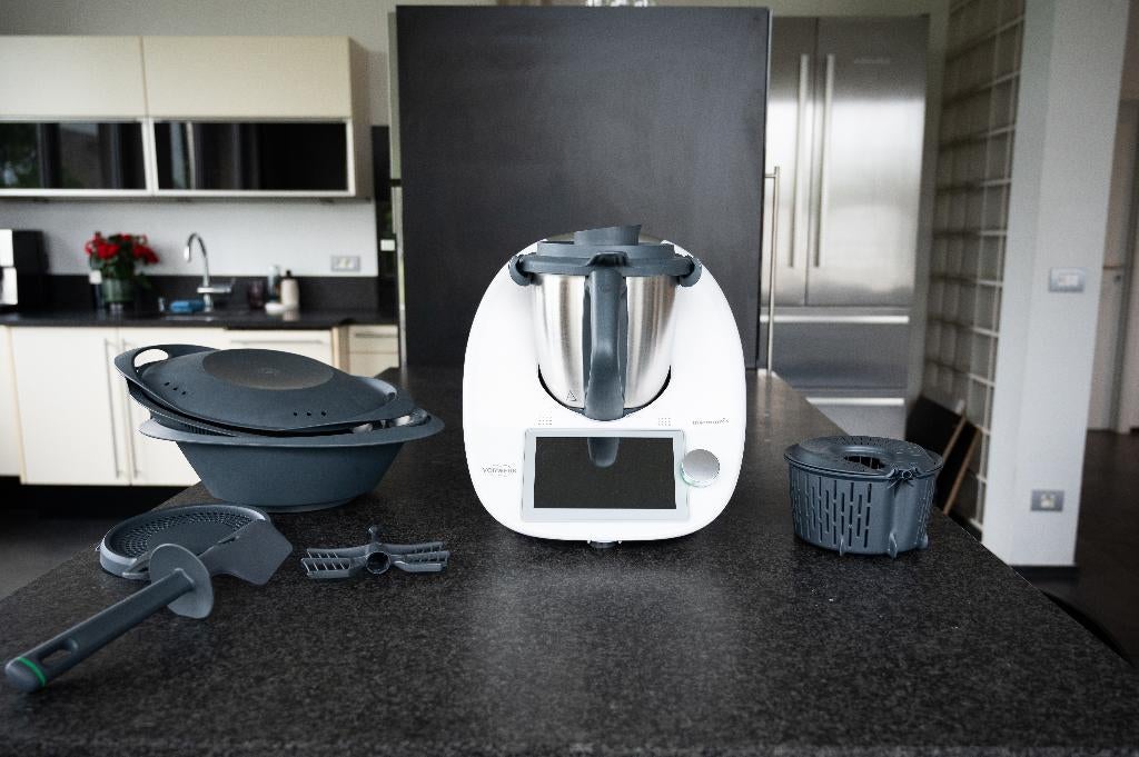 Thermomix TM6 in perfecte staat, Elektronische apparatuur, Ophalen, 3 snelheden of meer, Zo goed als nieuw, 2 tot 3 liter