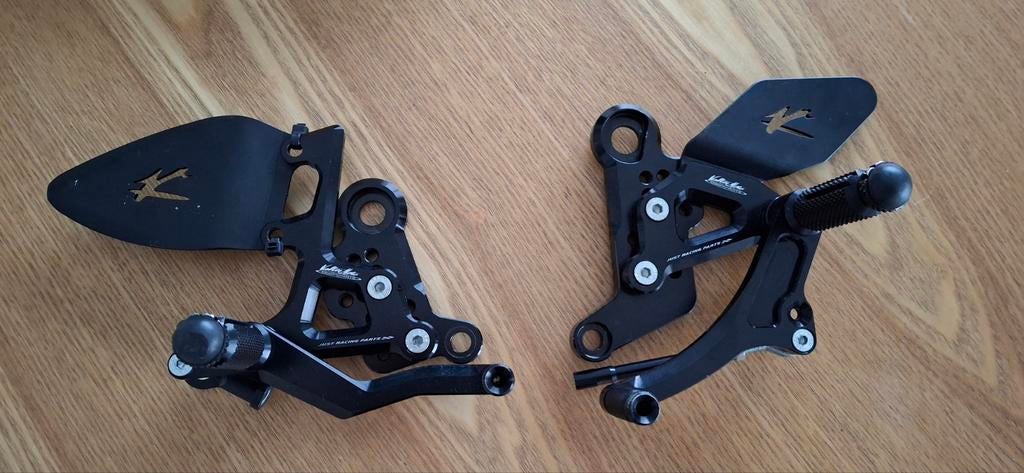 Valtermoto verstelbare rem schakelset voor Yamaha MT-09 2017, Motoren, Ophalen of Verzenden