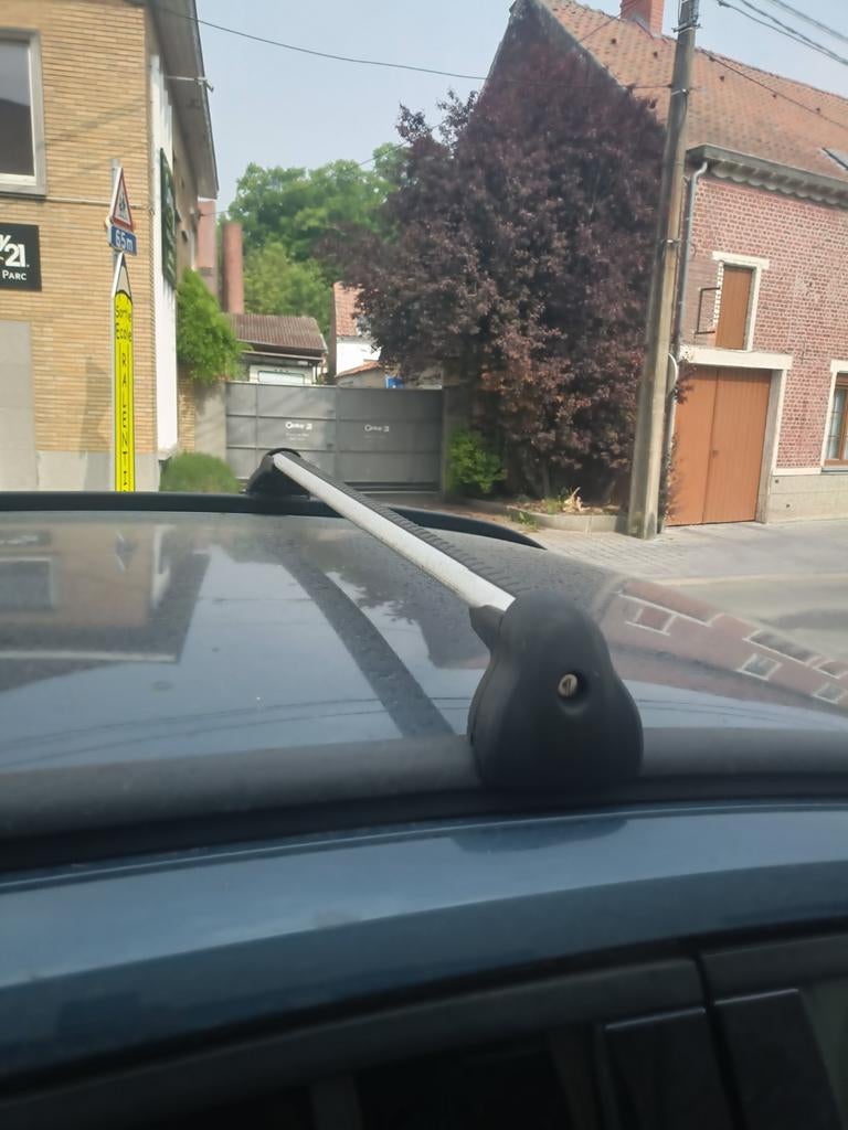 Barre de toit Ford C-max 2020, Enlèvement, Comme neuf