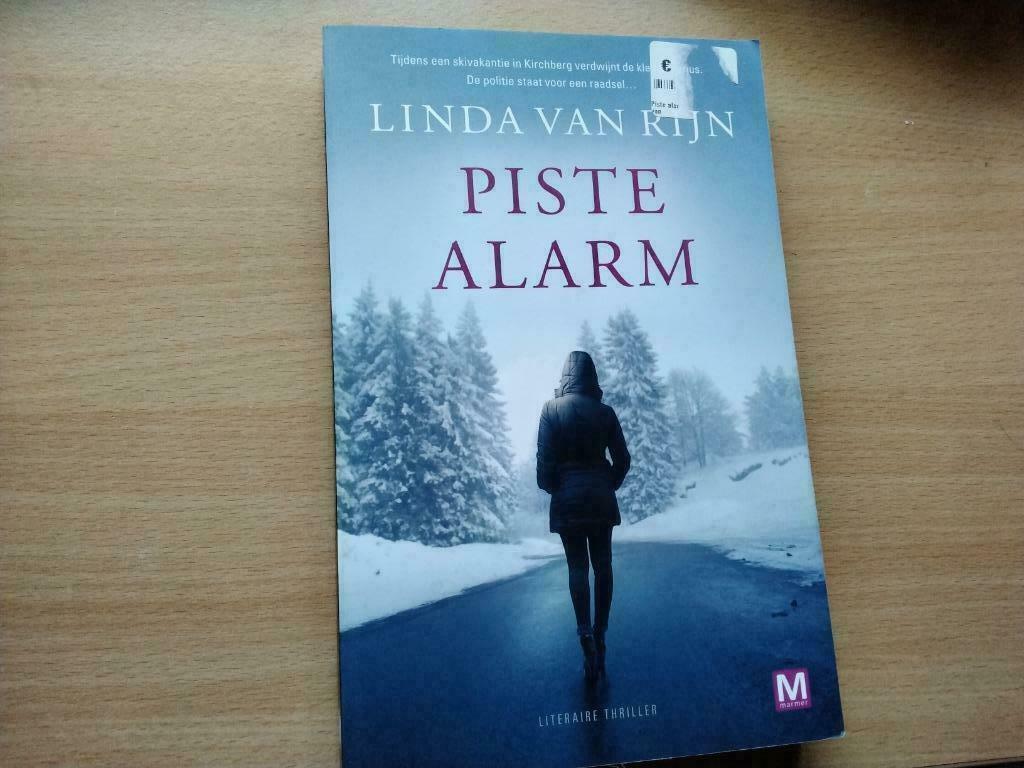 Linda van rijn - pistealarm, Ophalen of Verzenden, Zo goed als nieuw