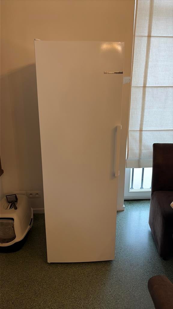 Frigo Bosch KSV33VW3P – Neuf – Jamais utilisé, Classe énergétique A ou plus économe, 160 cm ou plus, Enlèvement, 200 litres ou plus