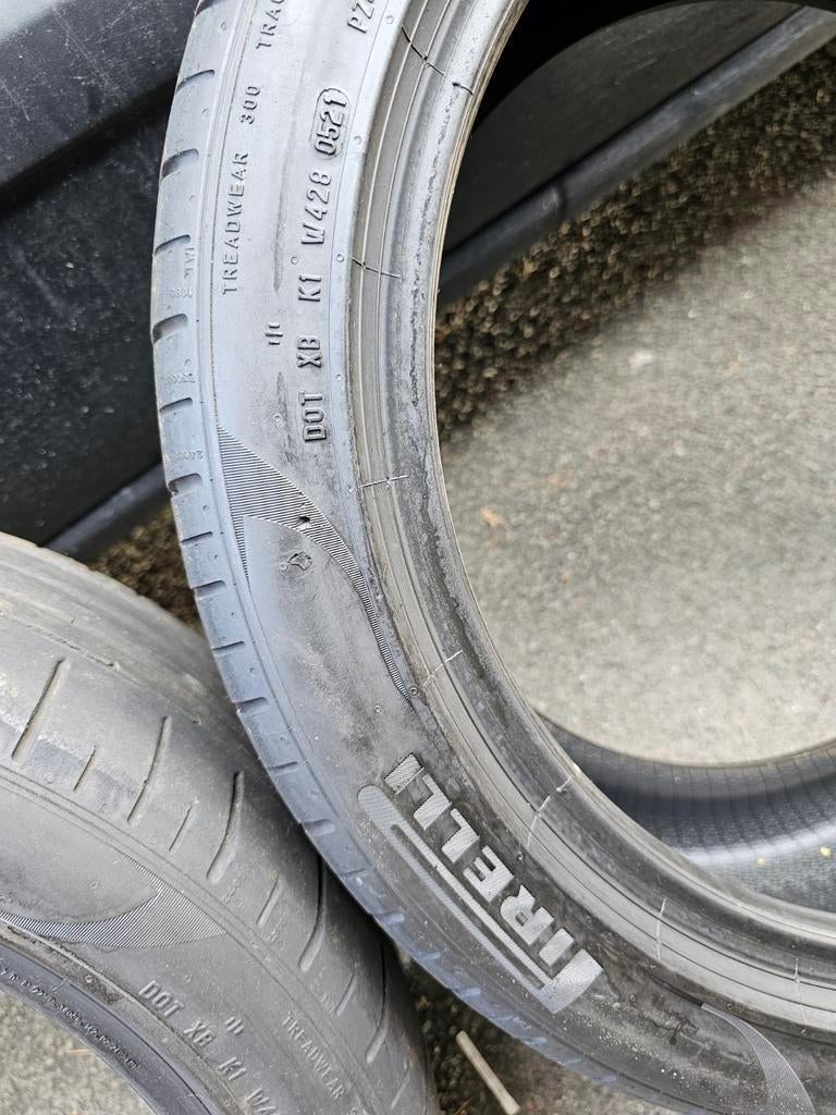 4 Zomerbanden Pirelli P Zero 225 45 18, Auto-onderdelen, Banden en Velgen, 18 inch, Gebruikt, Ophalen of Verzenden, Band(en)