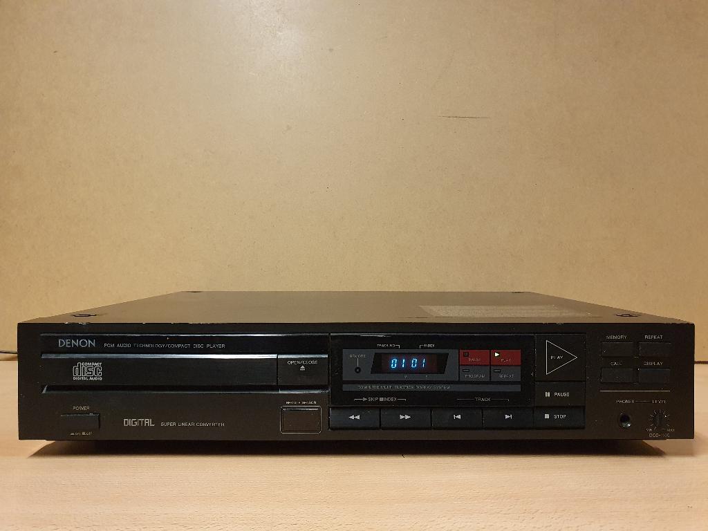 Denon Compact Disc CD Player DCD-1100, Audio, Tv en Foto, Cd-spelers, Ophalen of Verzenden