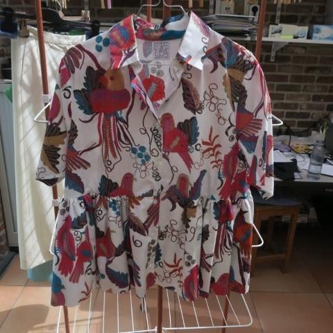 Wijde blouse print papegaaien Ste je Lana mt 40, Kleding | Dames, Maat 38/40 (M), Overige kleuren, Nieuw, Ophalen of Verzenden