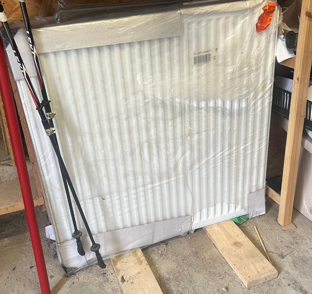 Radiateur Stelrad Novella 8 - 900x900x33 - 3001W NEUF, Ophalen, Radiator, Nieuw, 60 tot 150 cm