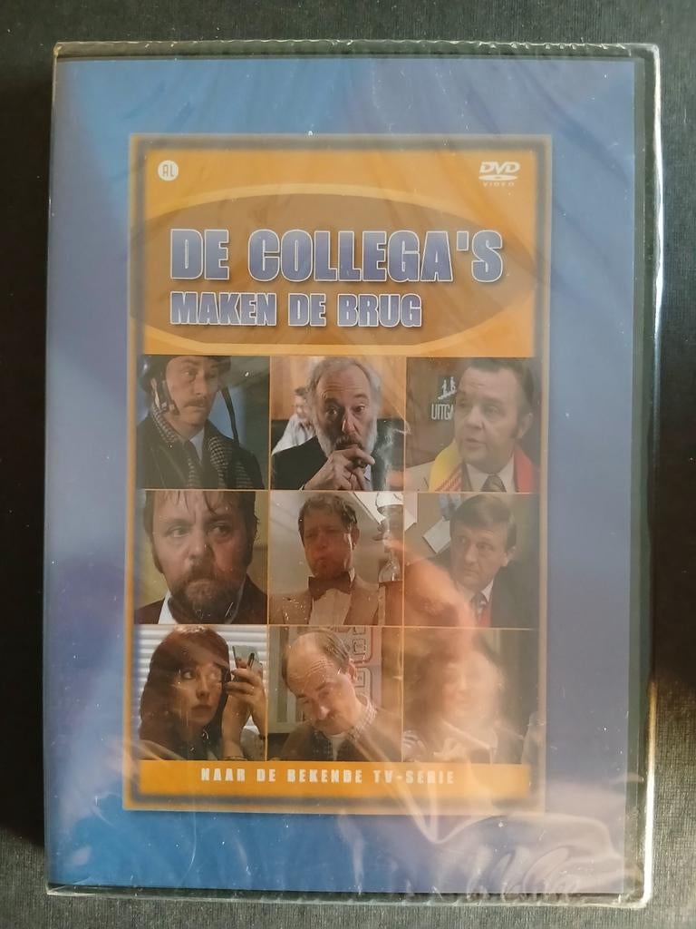 De collega's maken de brug (1988) Jaak Van Assche, Enlèvement ou Envoi, Neuf, dans son emballage, Film, Comédie