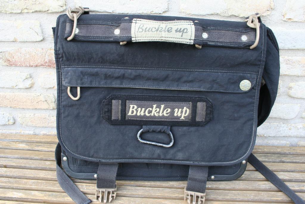 zwarte boekentas Buckle Up, Ophalen, Gebruikt