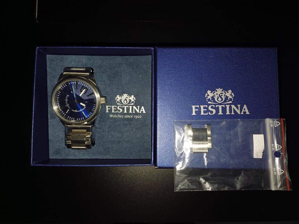 Montre Festina pour hommes, Bijoux, Sacs & Beauté, Montres | Hommes, Montre-bracelet, Autres marques, Enlèvement, Acier