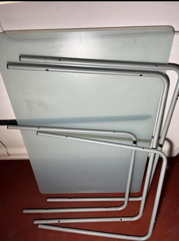 Table ou Bureau, 100 à 150 cm, Verre, Enlèvement, Utilisé