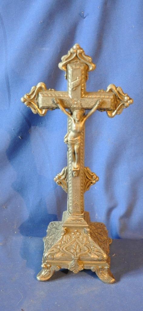 crucifix en regule argenté, Enlèvement ou Envoi