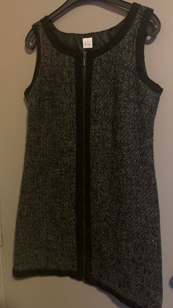 Robe sans manches lainage noir chine, Vêtements | Femmes, Robes, Enlèvement ou Envoi, Comme neuf, Taille 42/44 (L), Noir