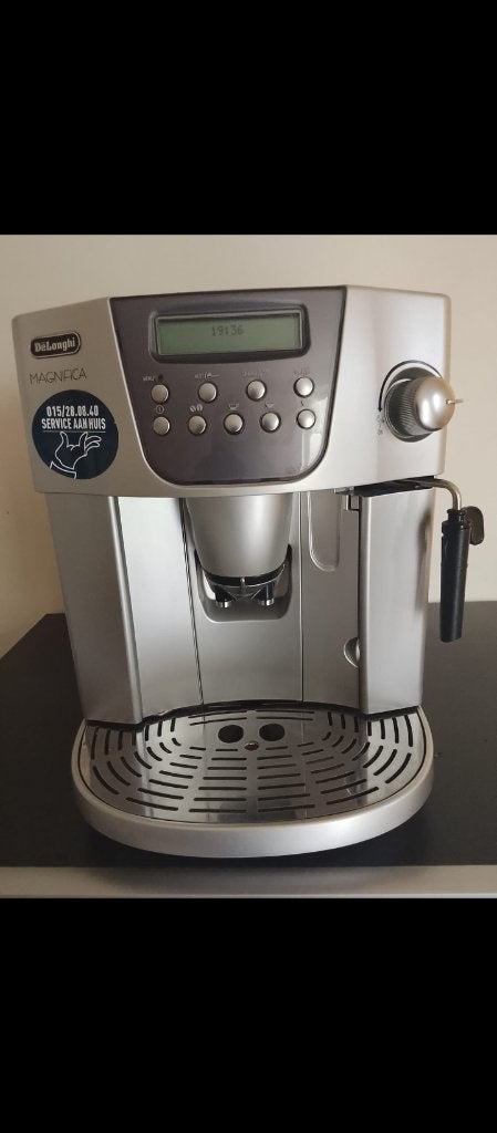 Doe een bod!! Fullauto espresso gemalenkoffie en koffiebonen, Elektronische apparatuur, Koffiezetapparaten, Ophalen, Gemalen koffie
