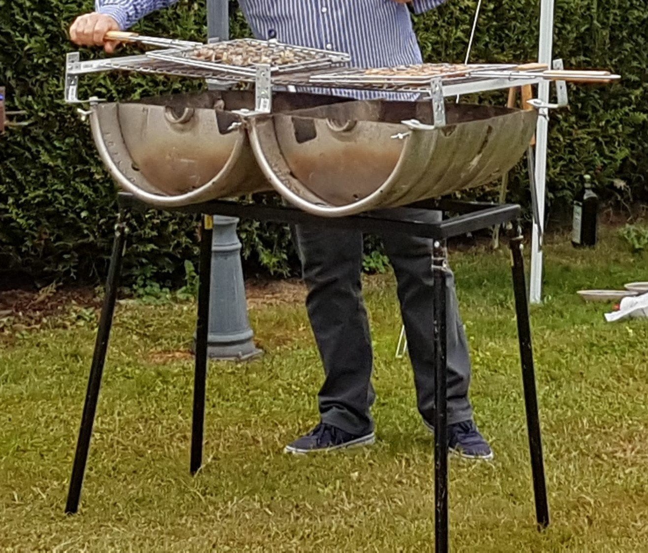 Grote roestvrijstalen barbecue (roest niet), Ophalen