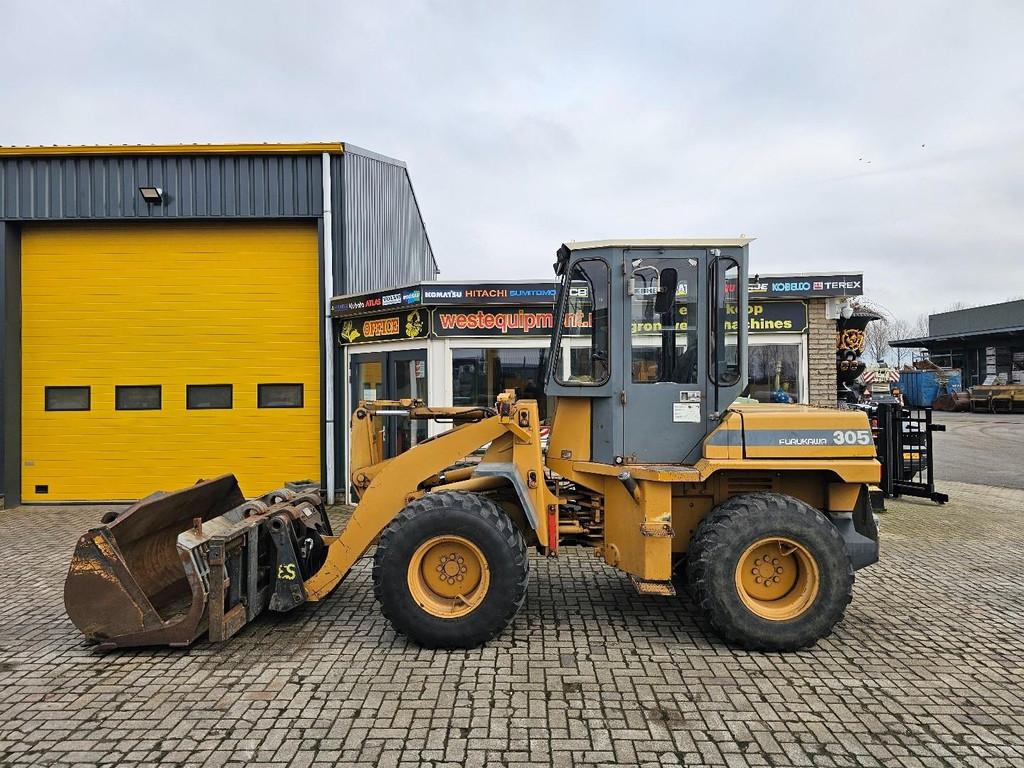 Furukawa FL100-I WE1603, Wiellader of Shovel