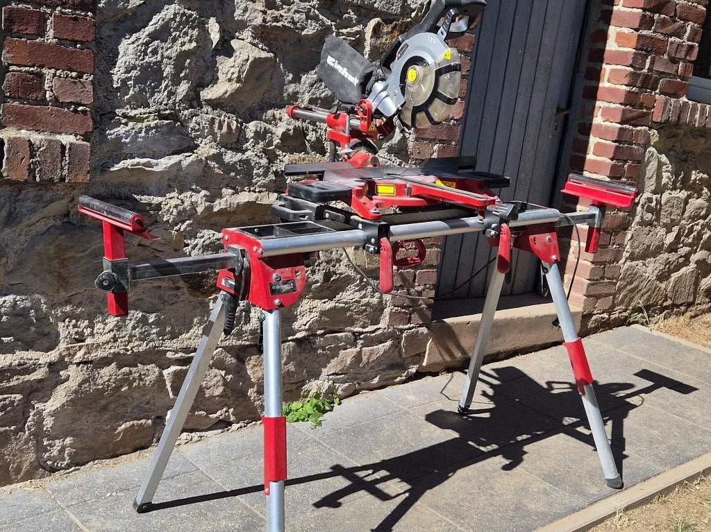 Scie à onglets Einhell + piètement, Comme neuf, Enlèvement, 1200 watts ou plus, Scie à onglet