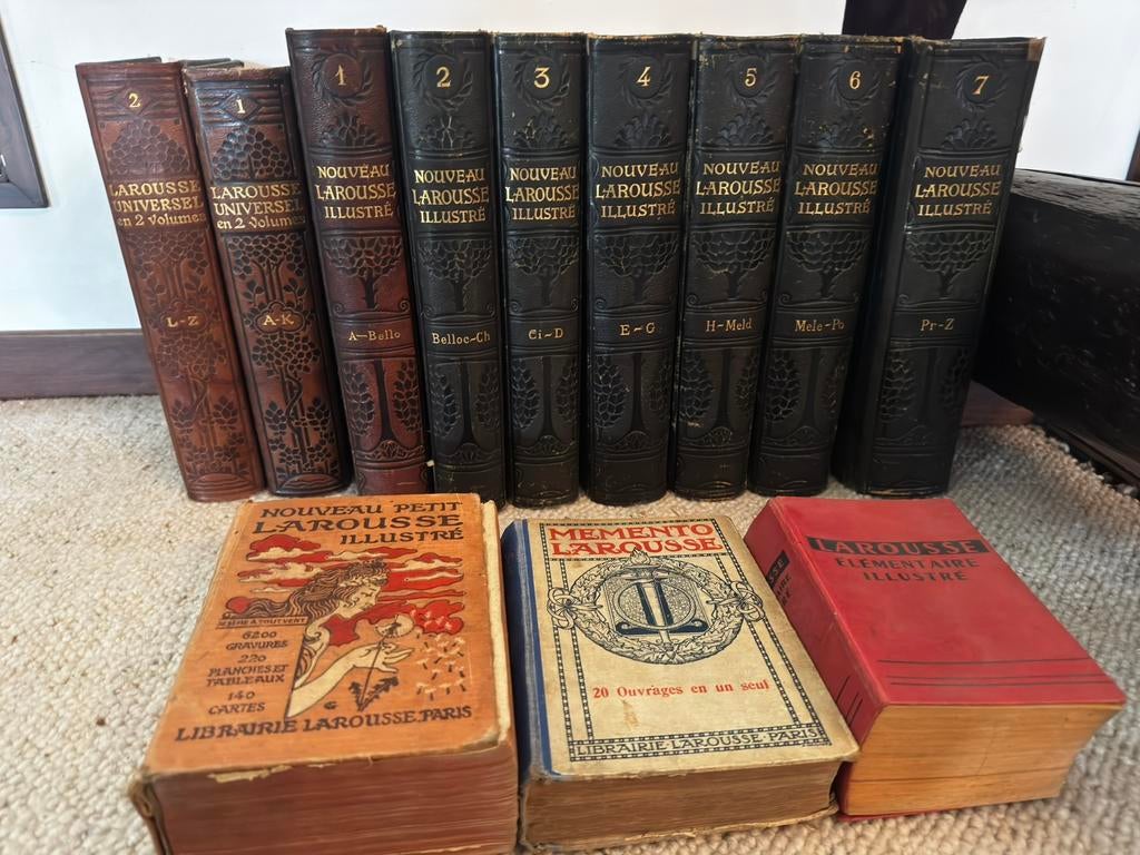 oude Larousse woordenboeken en encyclopedieën, Antiek en Kunst, Ophalen