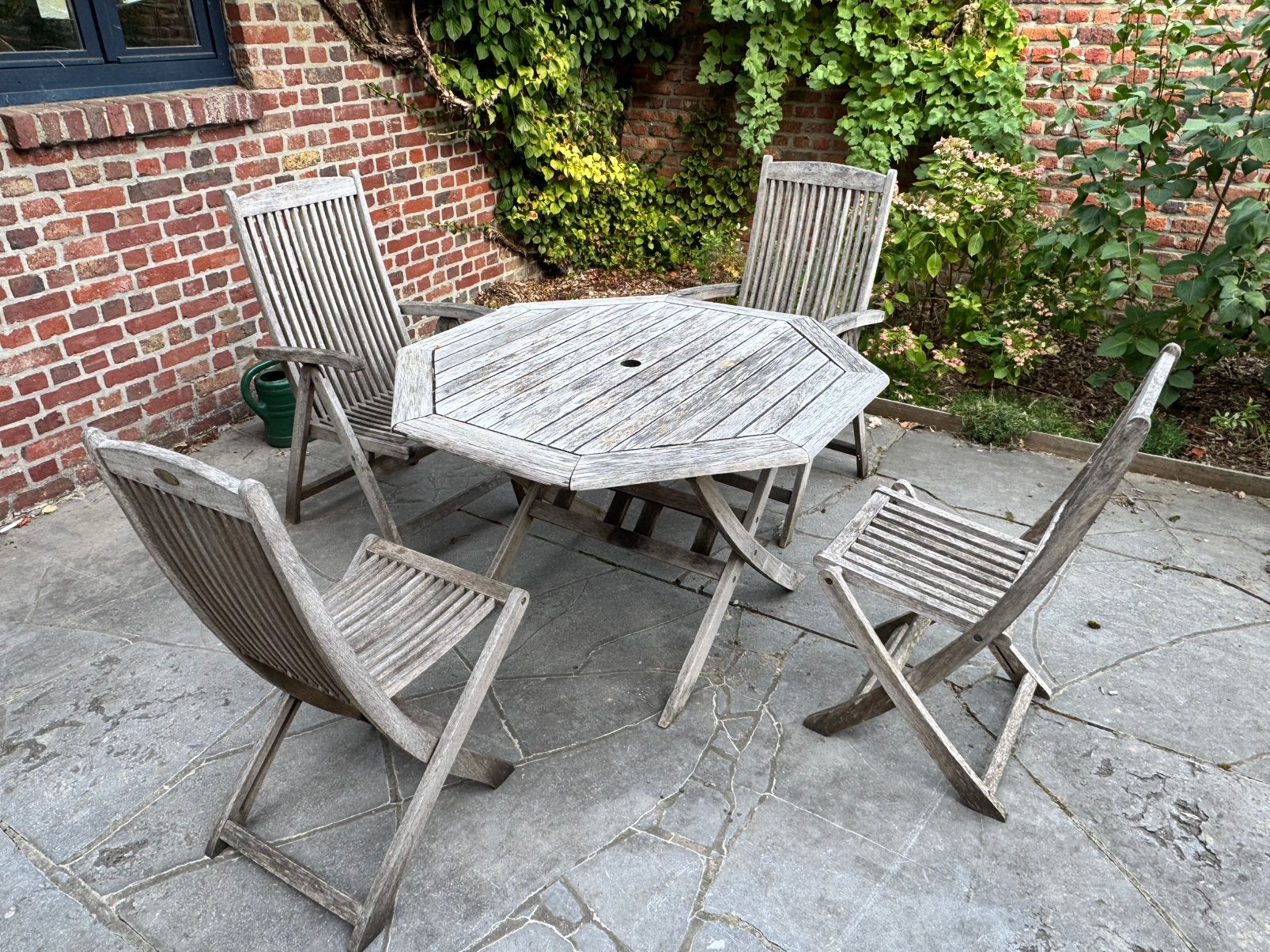 Table et chaises tek, Utilisé, Sets de jardin, Enlèvement, Bois de teck