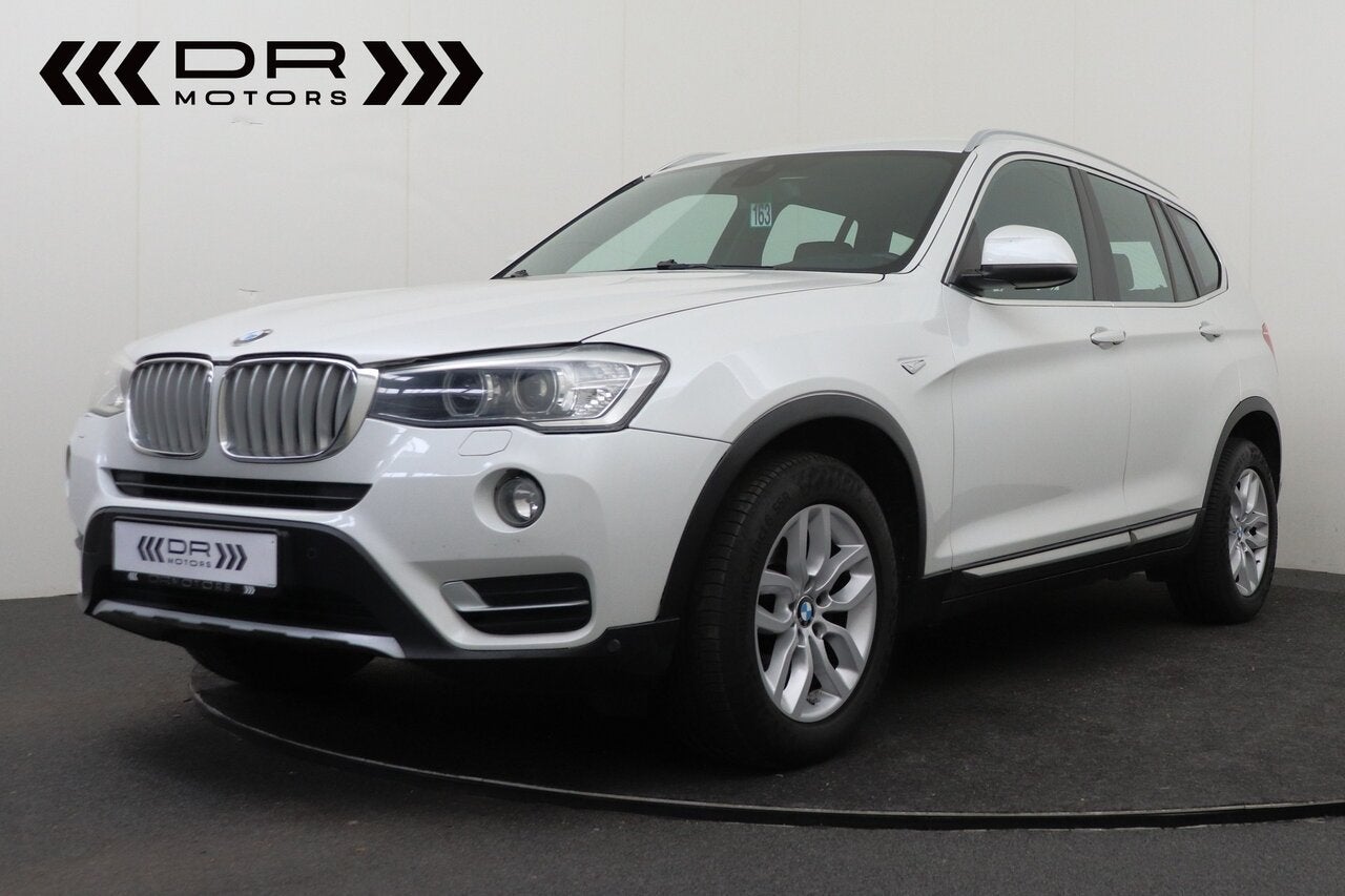 BMW X3 XENON - VERWARMDE ZETELS EN STUUR - DRIVING ASSISTENT, Autos, BMW, 0 kg, Achat, Euro 6, Entreprise