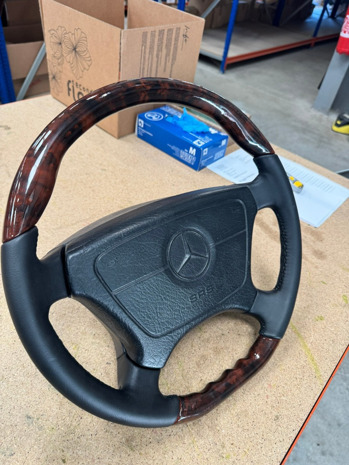 Volant mercedes w124, Autos : Pièces & Accessoires, Commande, Enlèvement ou Envoi