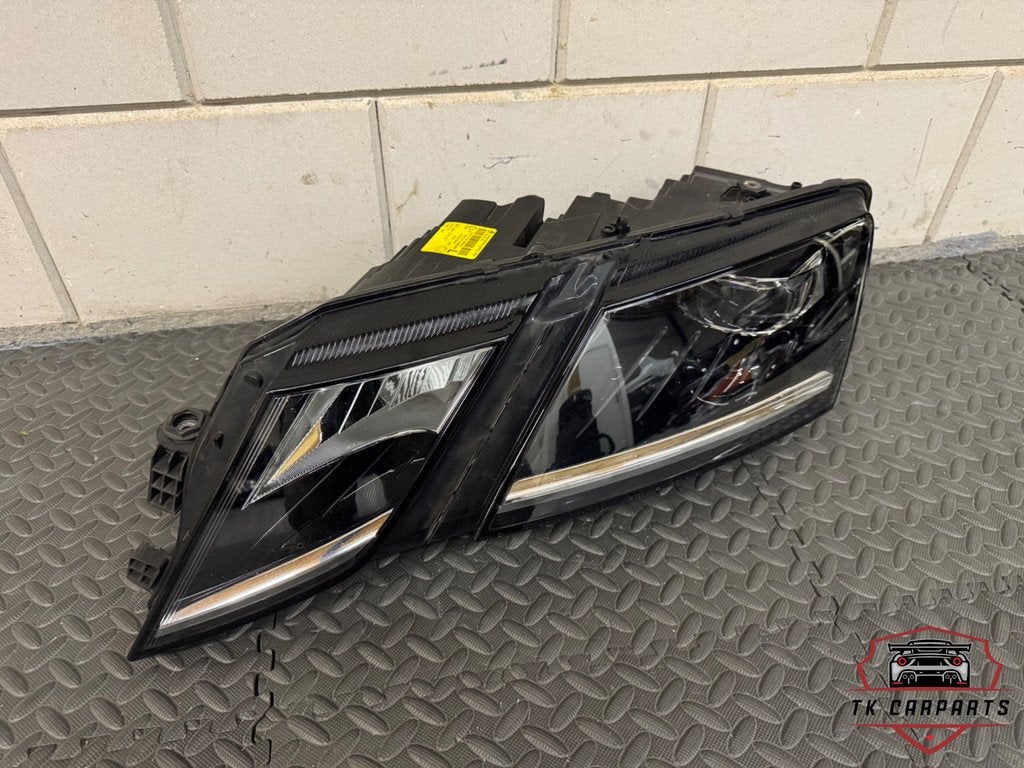Phares LED pour Skoda Octavia L 5E1941015D, Infoline@skoda-auto.cz, Tr. Vaclava Klementa 869
293 01  Mlada Boleslav, CZ, Utilisé