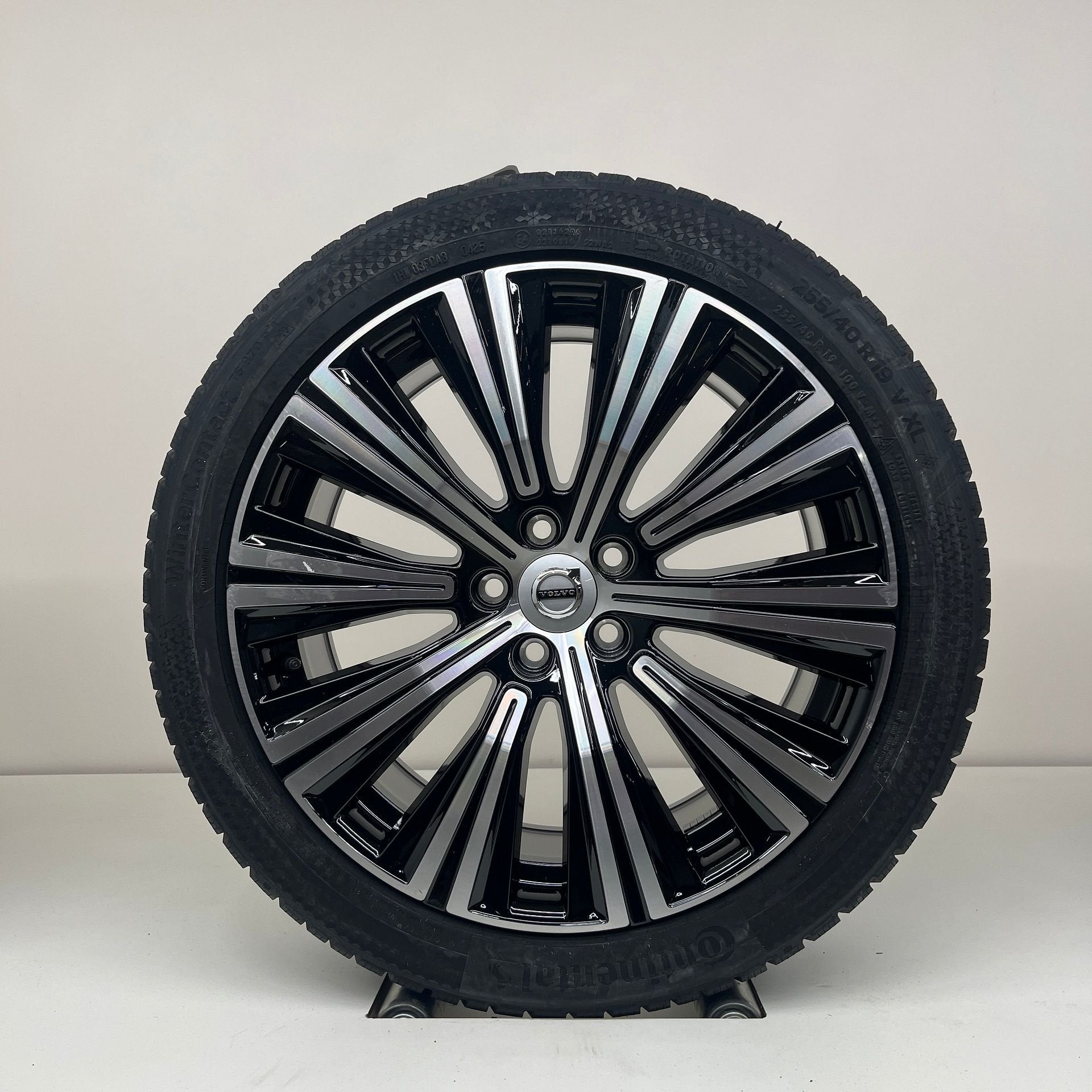 Volvo S90 / V90 - 19 inch - winterbanden NIEUW, 19 inch, 255 mm, Banden en Velgen, Nieuw