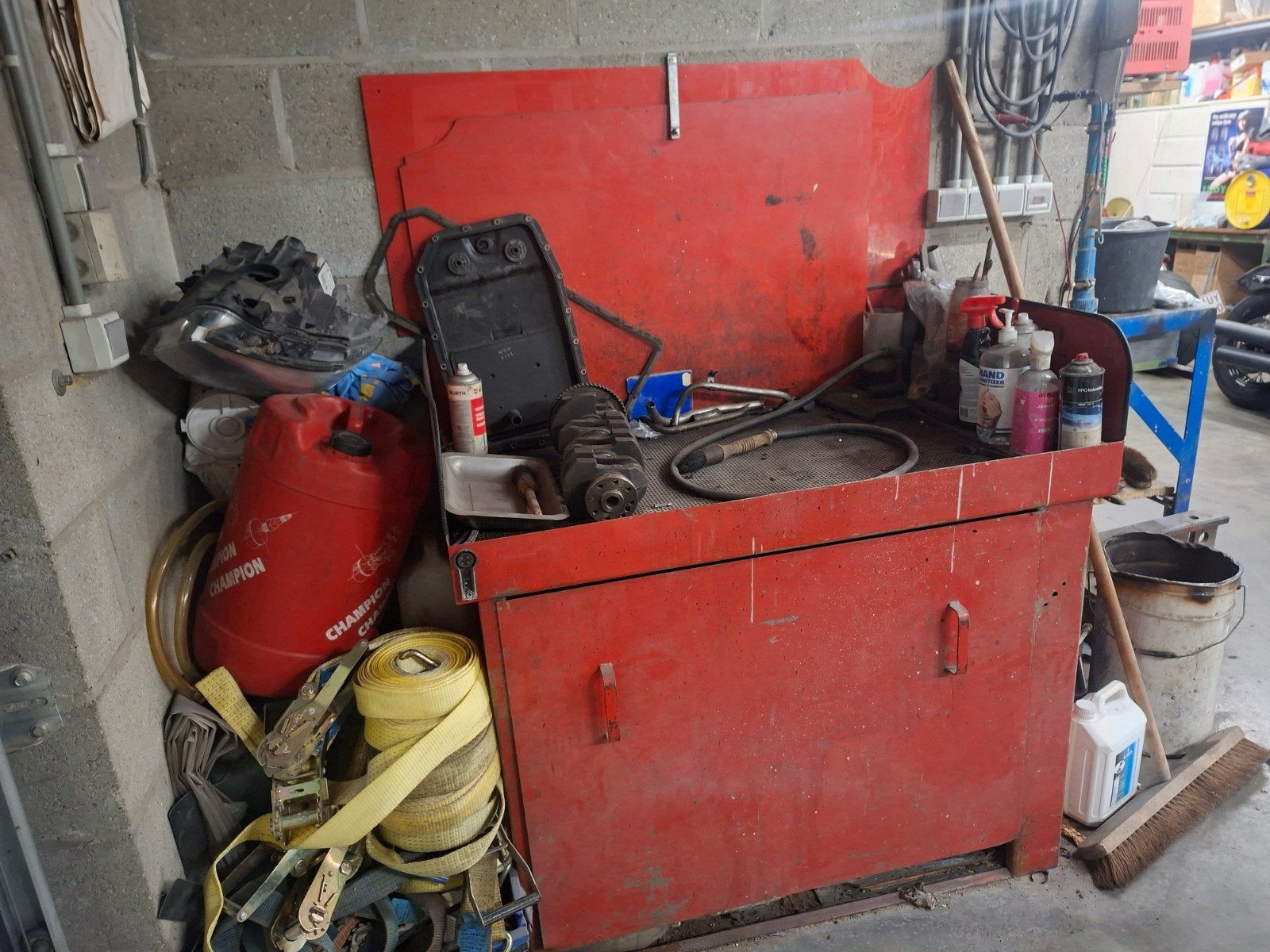 ontvetting bak   wasbak spoelbak voor motoronderdelen, Enlèvement